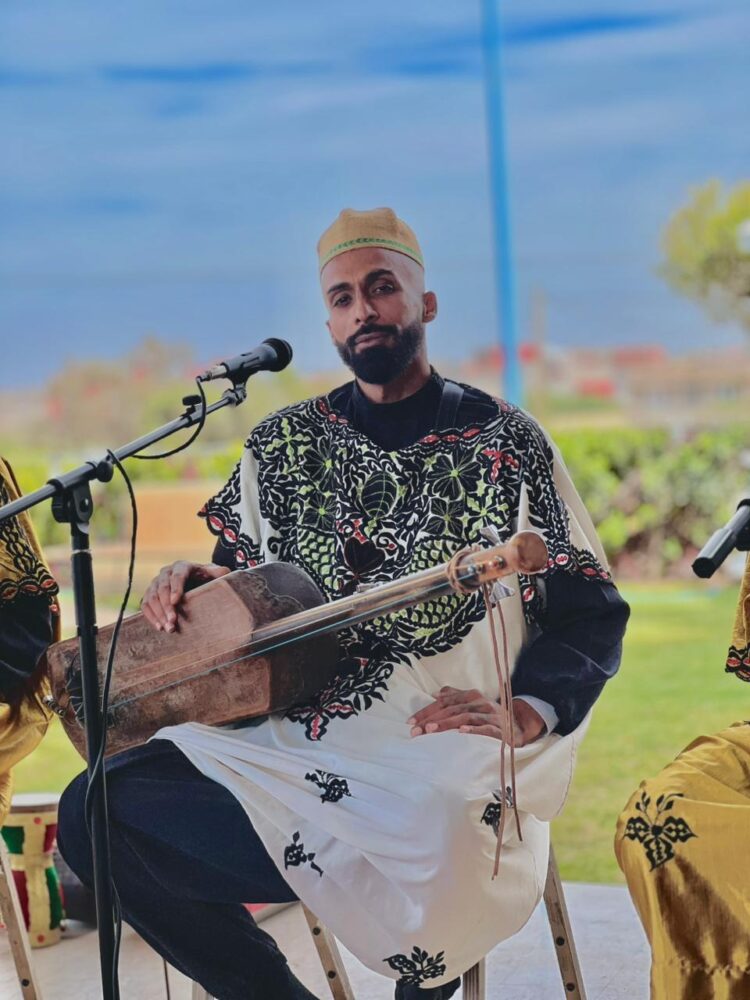 Maalem Ali Herzami en concert à El Jadida